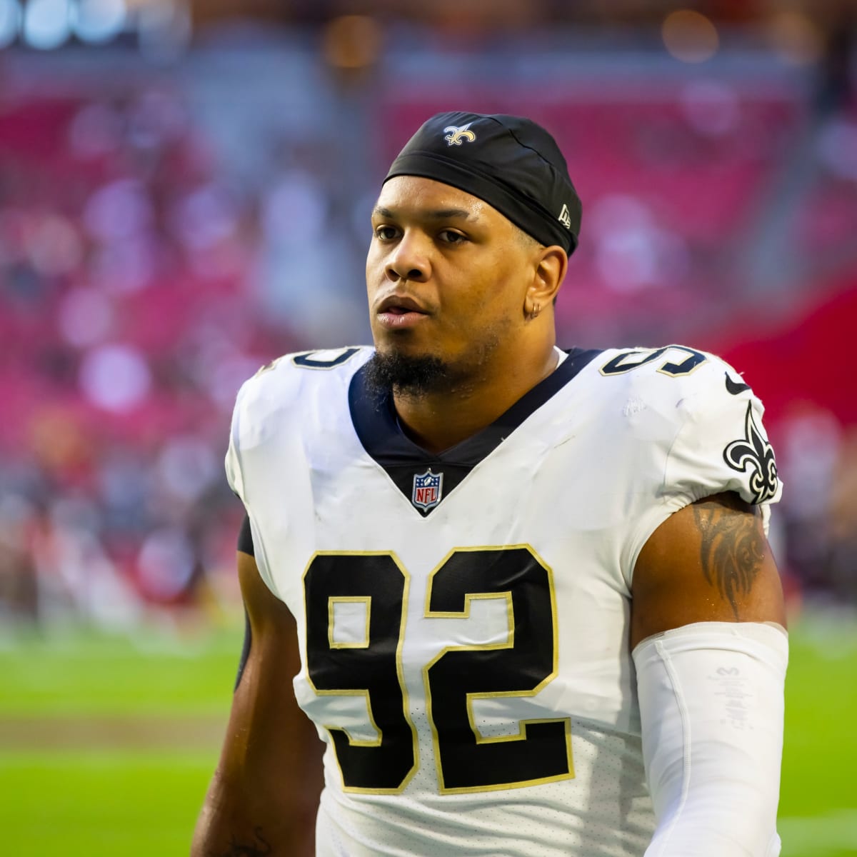 Vikings signing former Saints DE Marcus Davenport to one-year deal