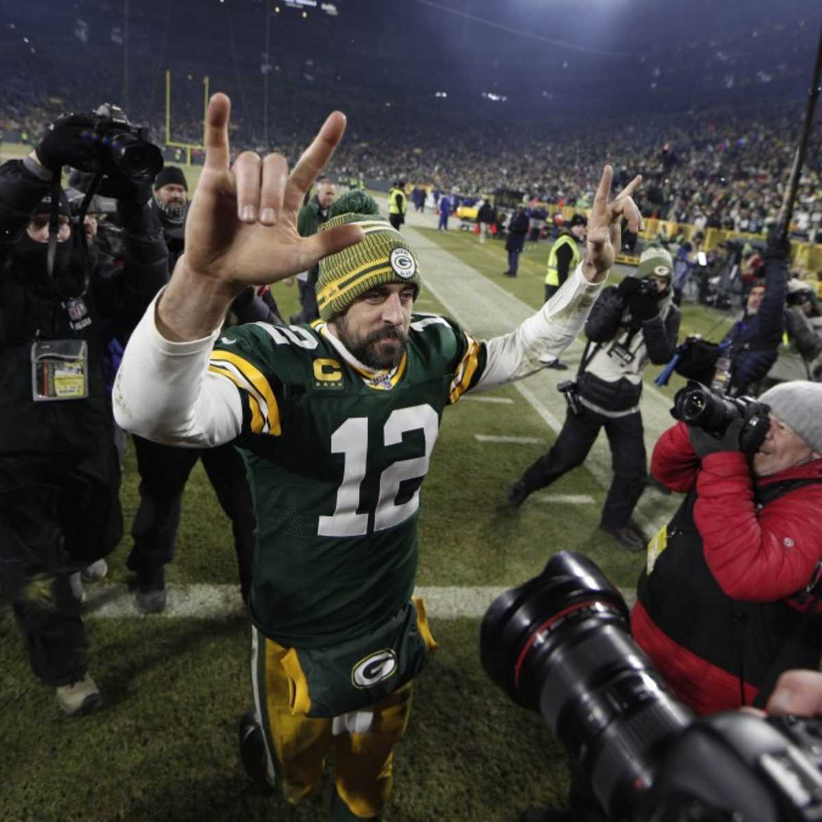 Aaron Rodgers Trade: NFL Reporter Reveals 'Holdup' Between Packers