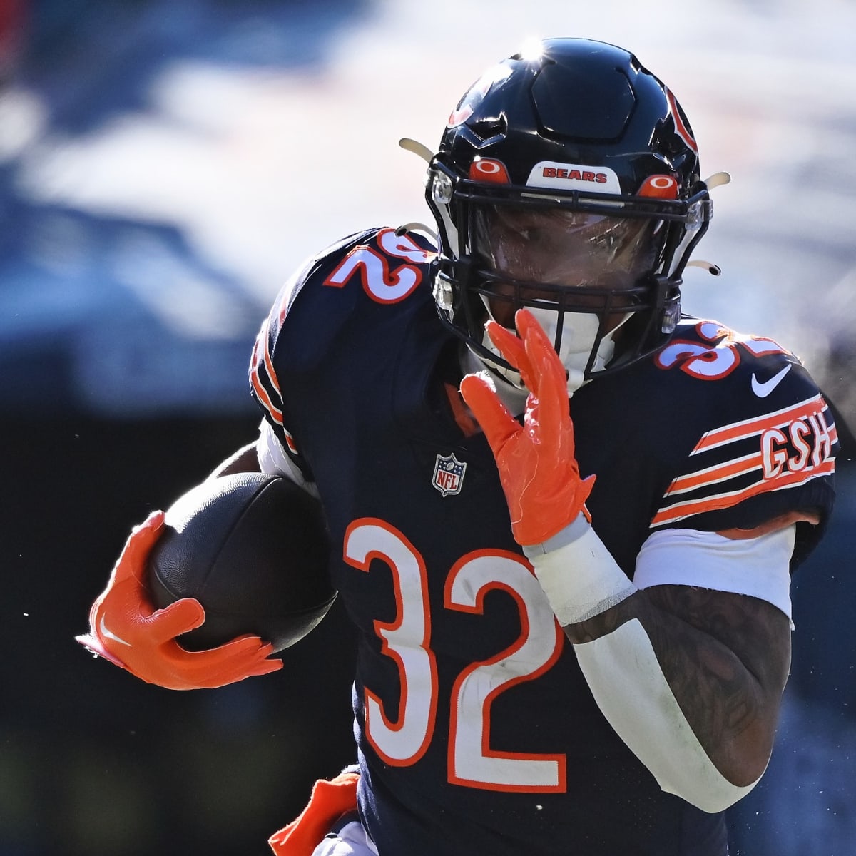 Bears GM Ryan Poles Is Valuing Running Backs The Way His