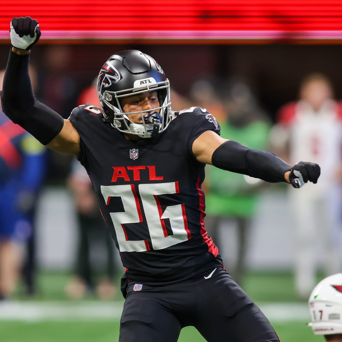 The #49ers have signed former Falcons CB Isaiah Oliver to a two