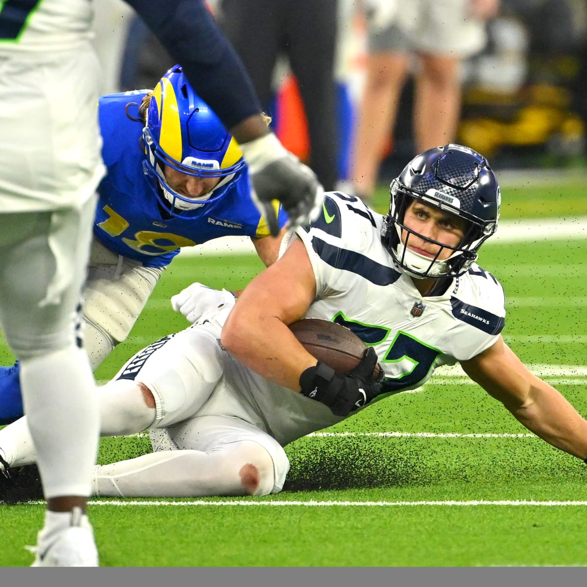 Report: Seahawks free agent LB Cody Barton signing with Commanders