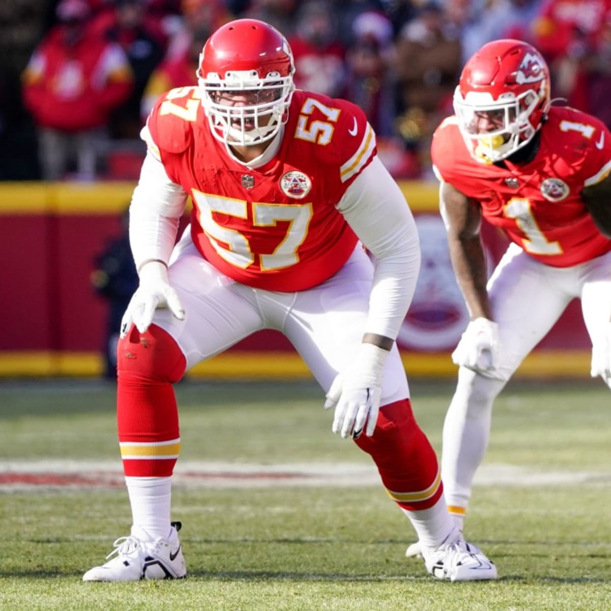 Bengals sign former Chiefs OT Brown to four-year deal