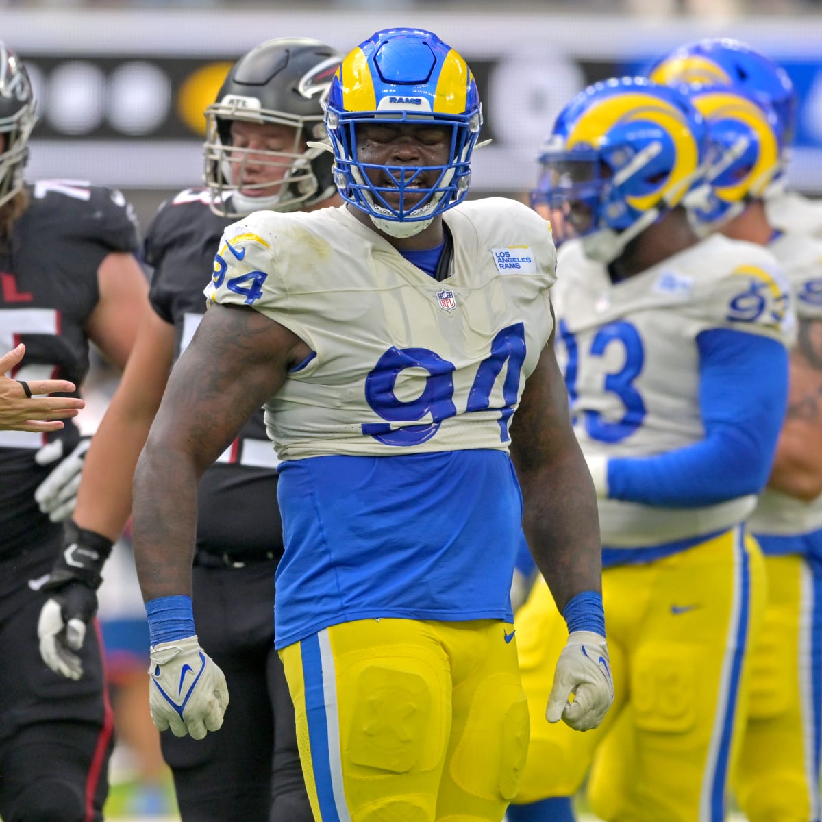 New York Giants Pursuing Los Angeles Rams DT A'Shawn Robinson? - Sports  Illustrated LA Rams News, Analysis and More