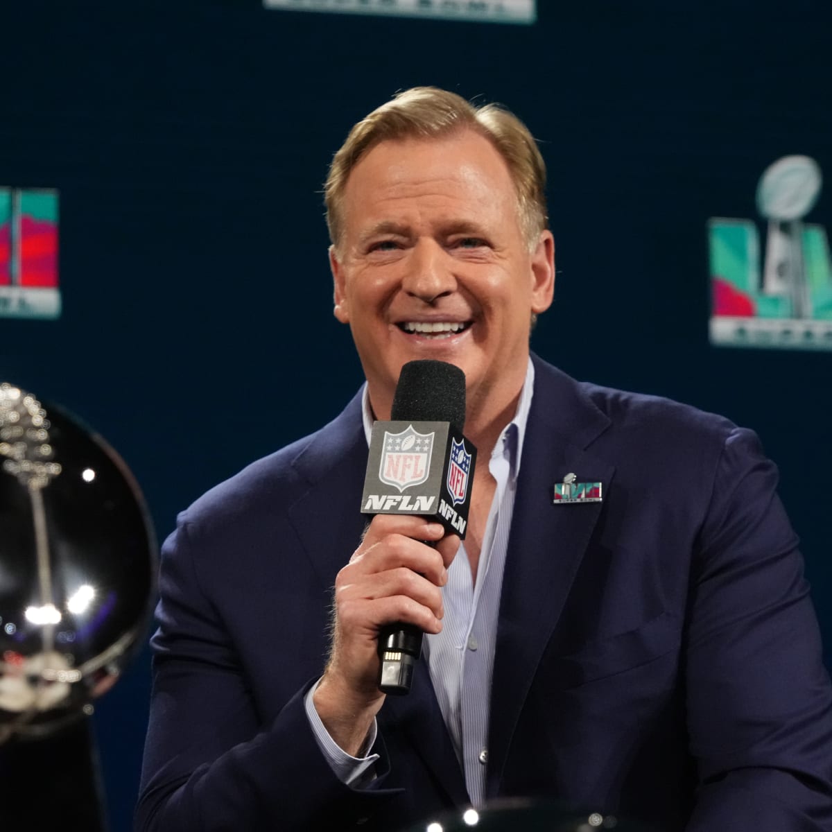 NFL to pick 'Sunday Ticket' partner by this fall, Roger Goodell says