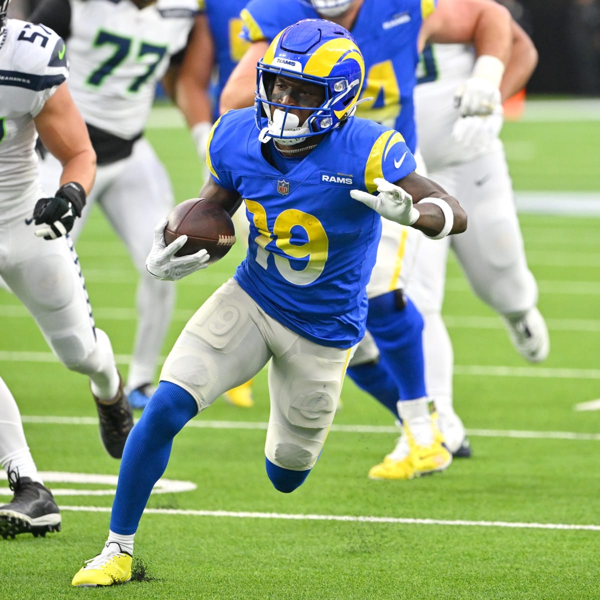 Brandon Powell sparks Rams with second-half punt return for touchdown  against Vikings