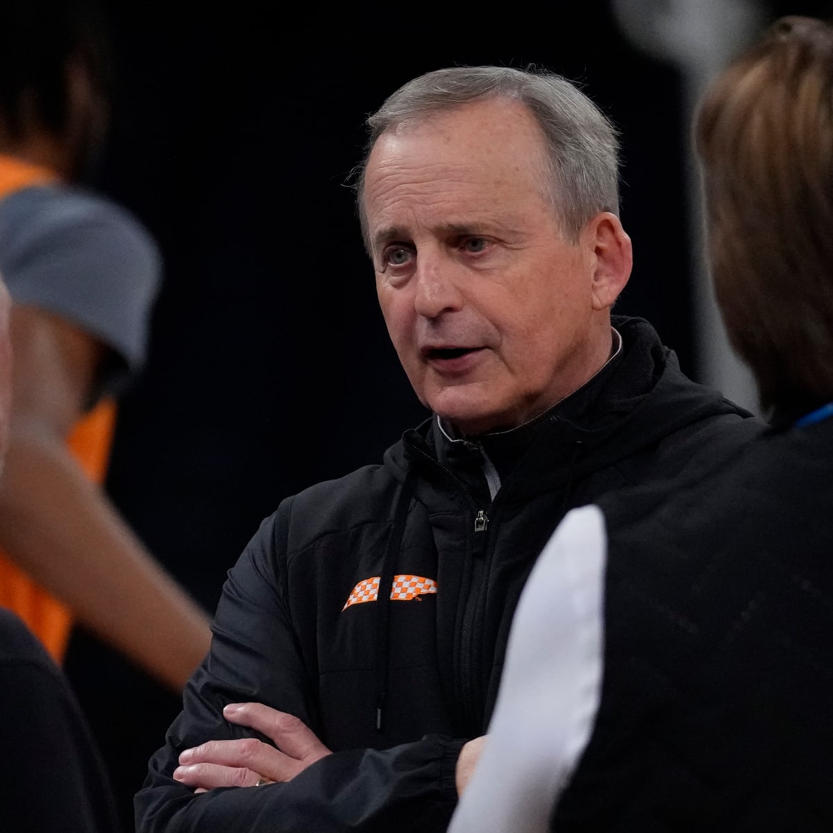 Rick Barnes Facing Pressure In NCAA Tournament - Sports Illustrated  Tennessee Volunteers News, Analysis and More