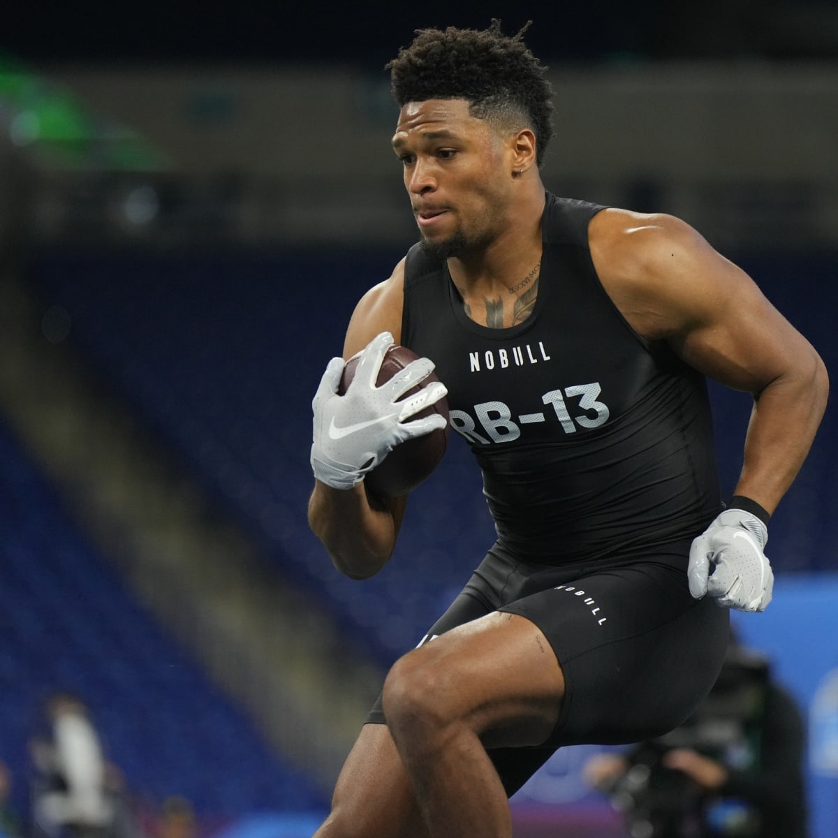 Longhorns Daily News: Texas alum and NFL Draft prospect Roschon Johnson  inks deal with Roc Nation Sports - Burnt Orange Nation