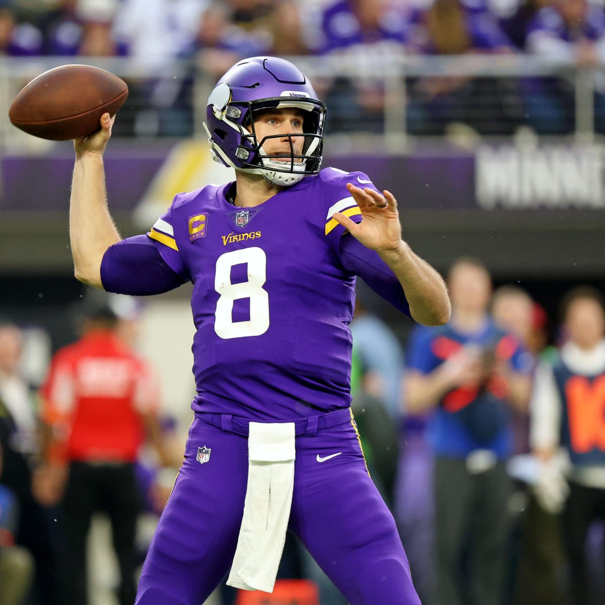 Kirk Cousins' popularity grows as Vikings tenure nears likely end