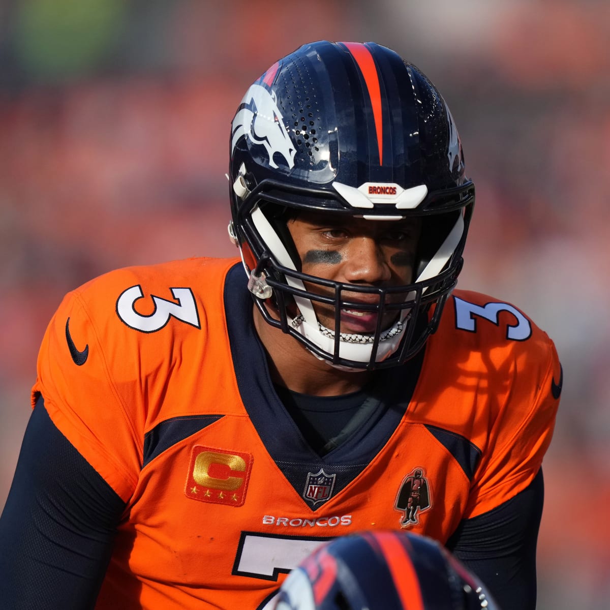 Denver Broncos HC Sean Payton Gives Frank Review of Russell Wilson's  Performance at 0-3 - Sports Illustrated Mile High Huddle: Denver Broncos  News, Analysis and More