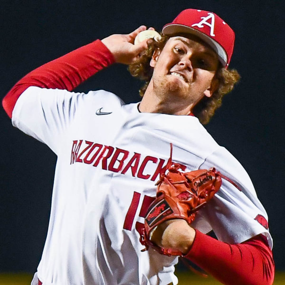 Omaha Bound: Vols offense erupts for six home runs to beat LSU, win Super  Regional