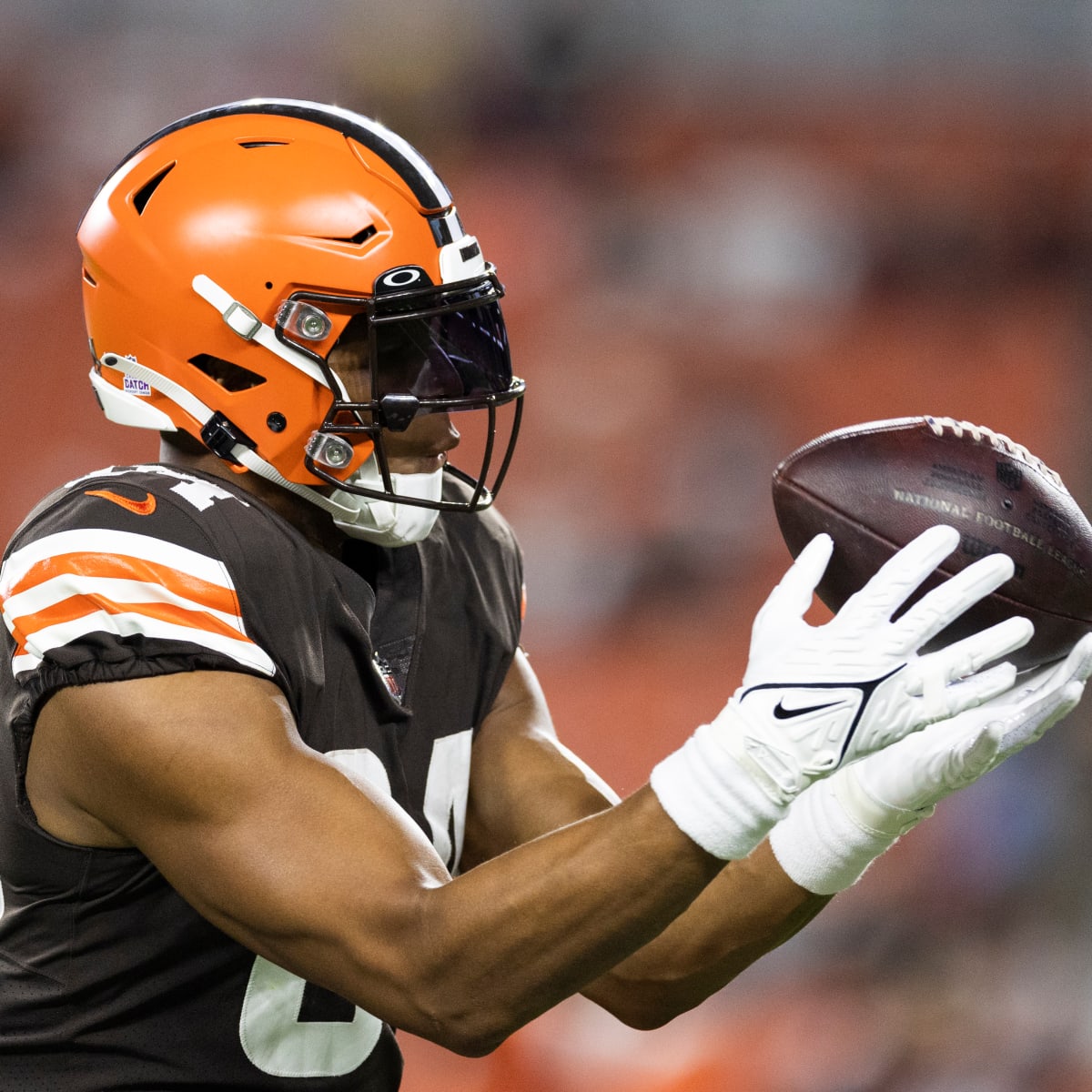 Are the Browns equipped to stop tight ends? Cleveland Browns 20 questions  for '20 