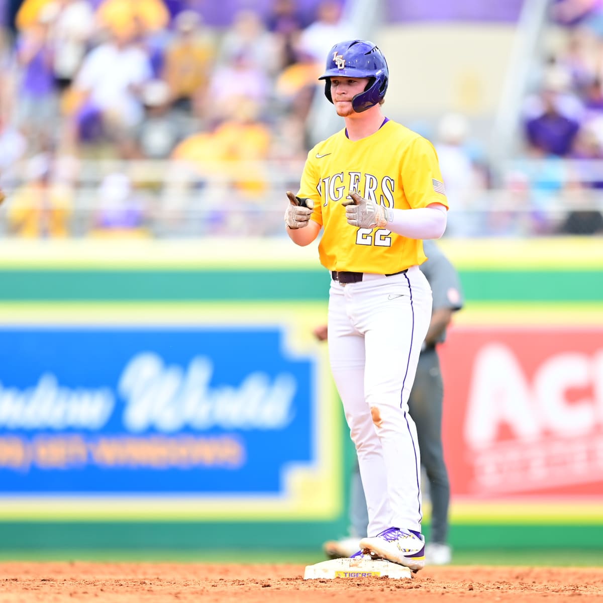 Photos: Iowa Baseball takes down #1 LSU – University of Iowa Athletics