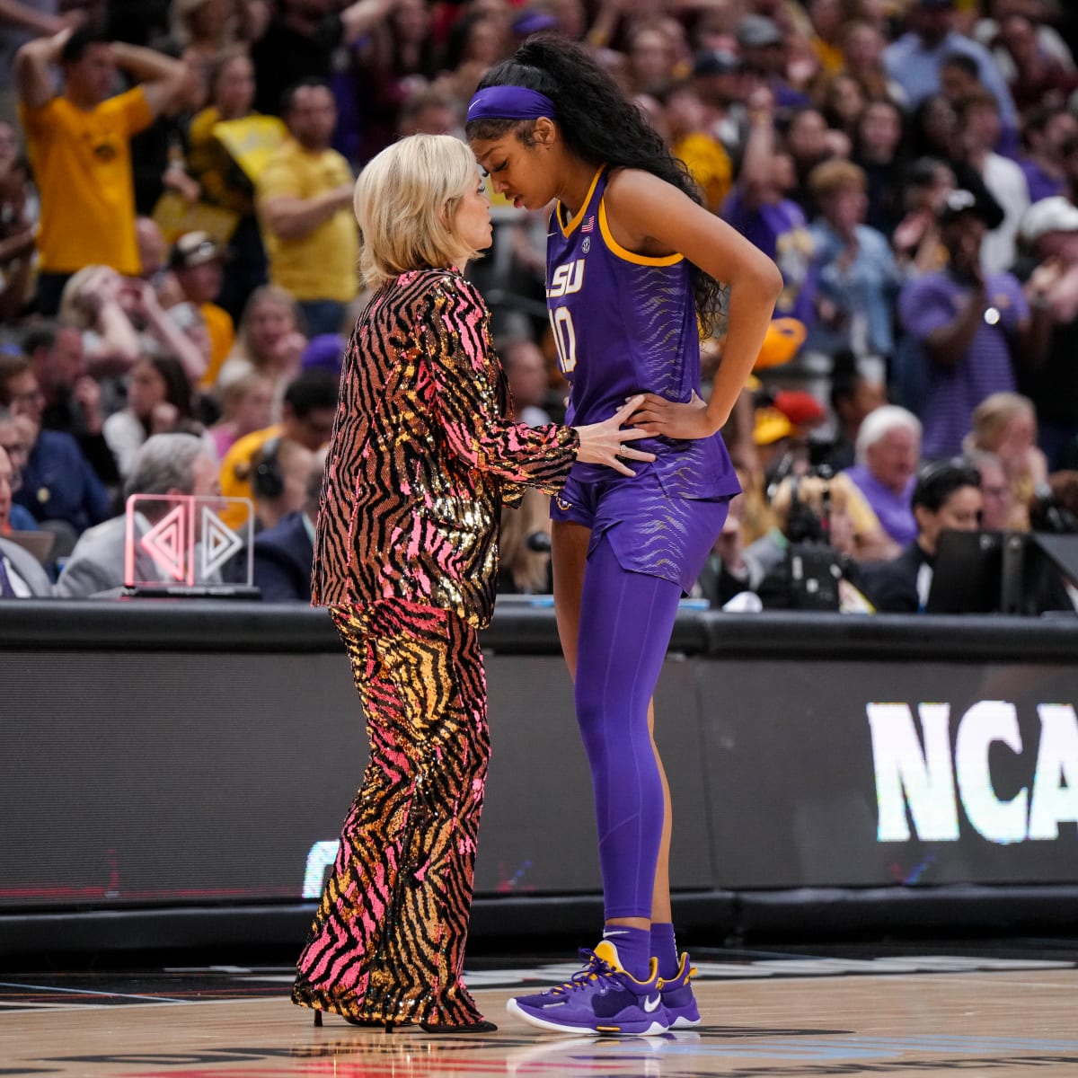 LSU Takes Down Iowa 102-85 to Claim First Title in Program History - Sports  Illustrated LSU Tigers News, Analysis and More.