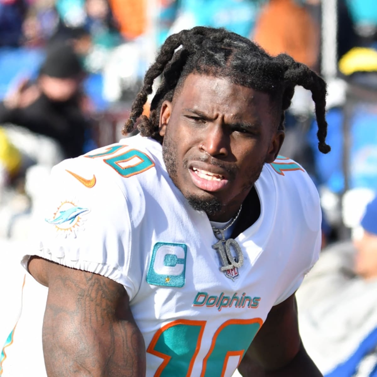 Dolphins WR Tyreek Hill claims he doesn't watch film before games