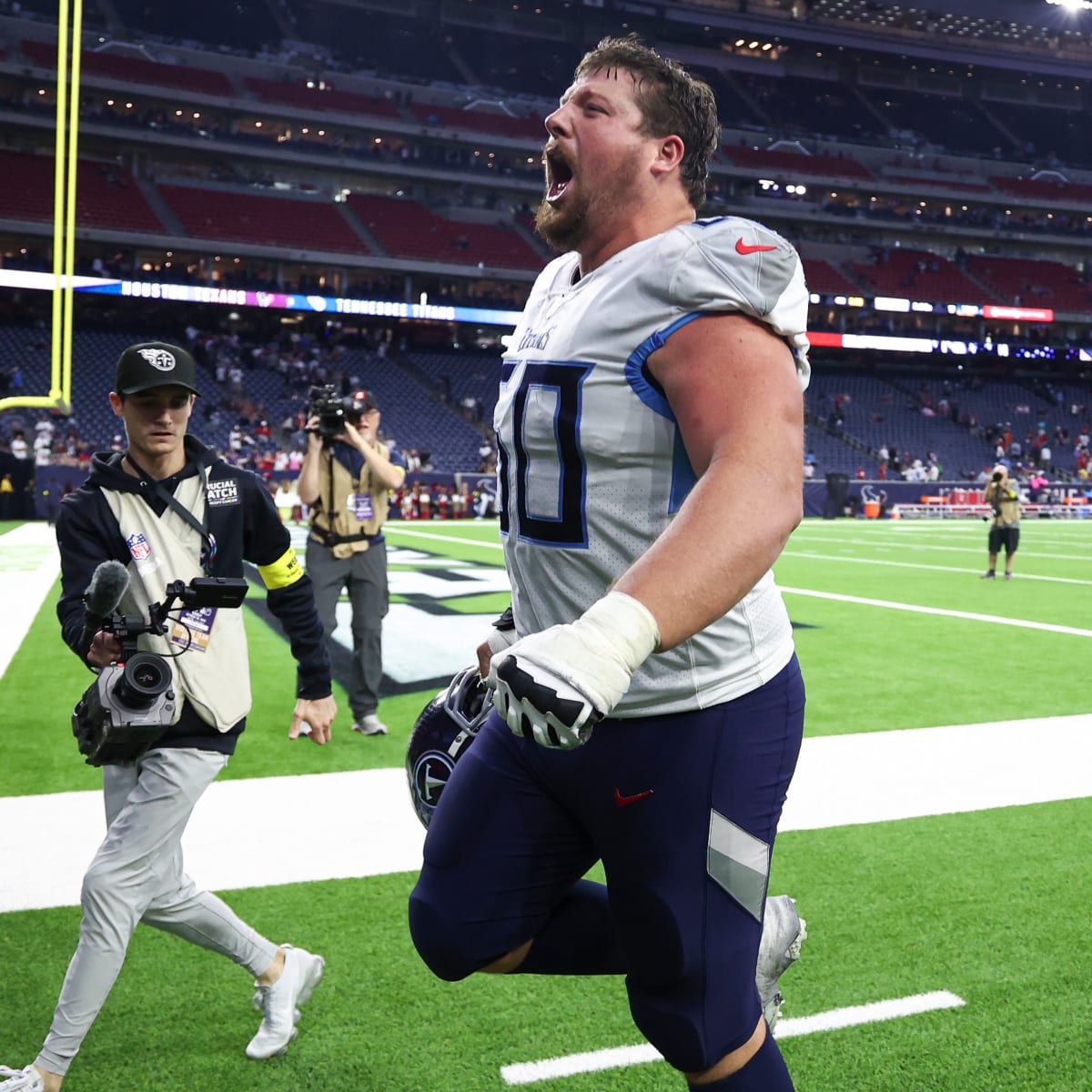 Titans Center Ben Jones to Make First Pro Bowl Appearance - Sports