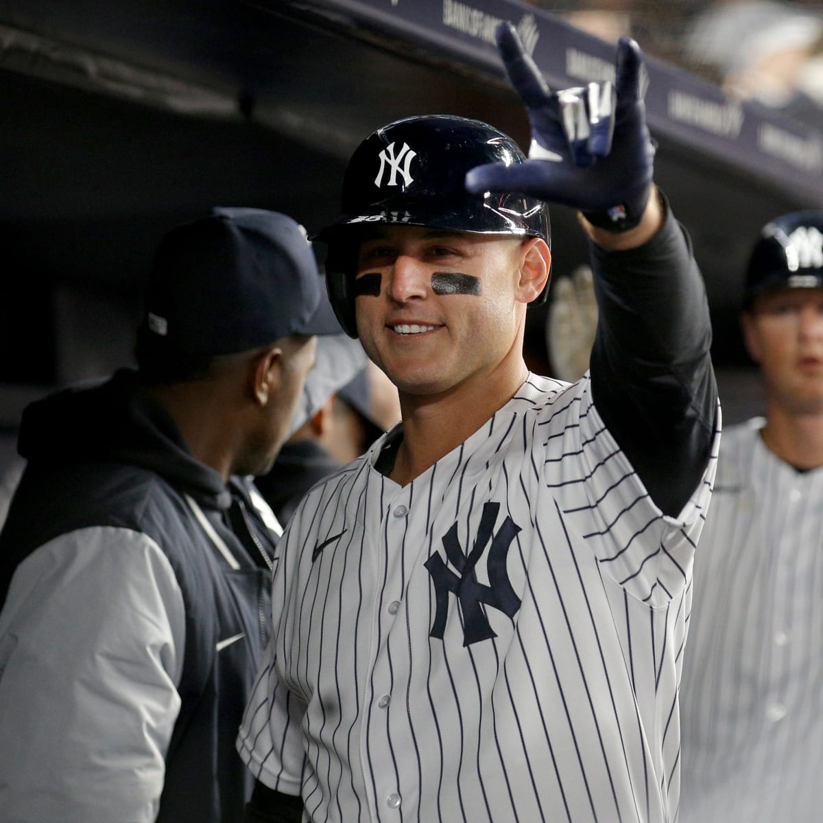 New York Yankees on X: The #Yankees launch FIVE home runs to win