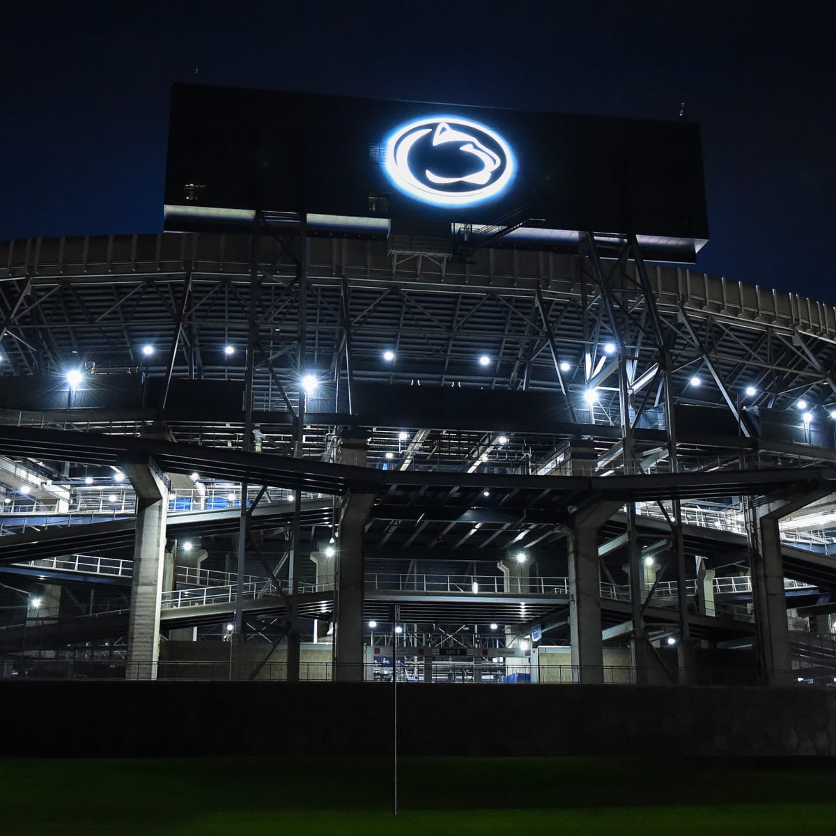 How to watch West Virginia vs. No. 7 Penn State: Time, TV/live stream, key  storylines for Week 1 matchup - NBC Sports