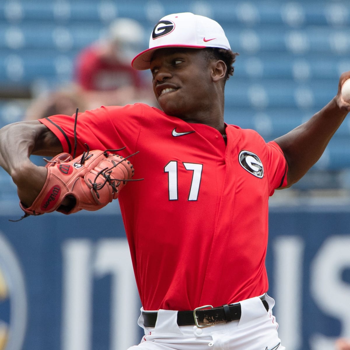 Georgia sweeps doubleheader to win series over No. 10 Kentucky