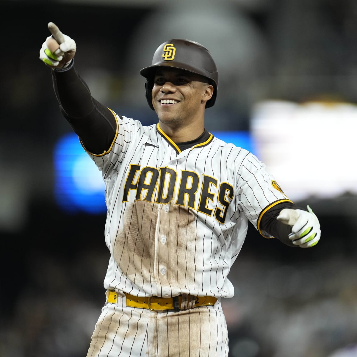 MLB Expert Believes Padres won't be Scared to Make Necessary Trades -  Sports Illustrated Inside The Padres News, Analysis and More