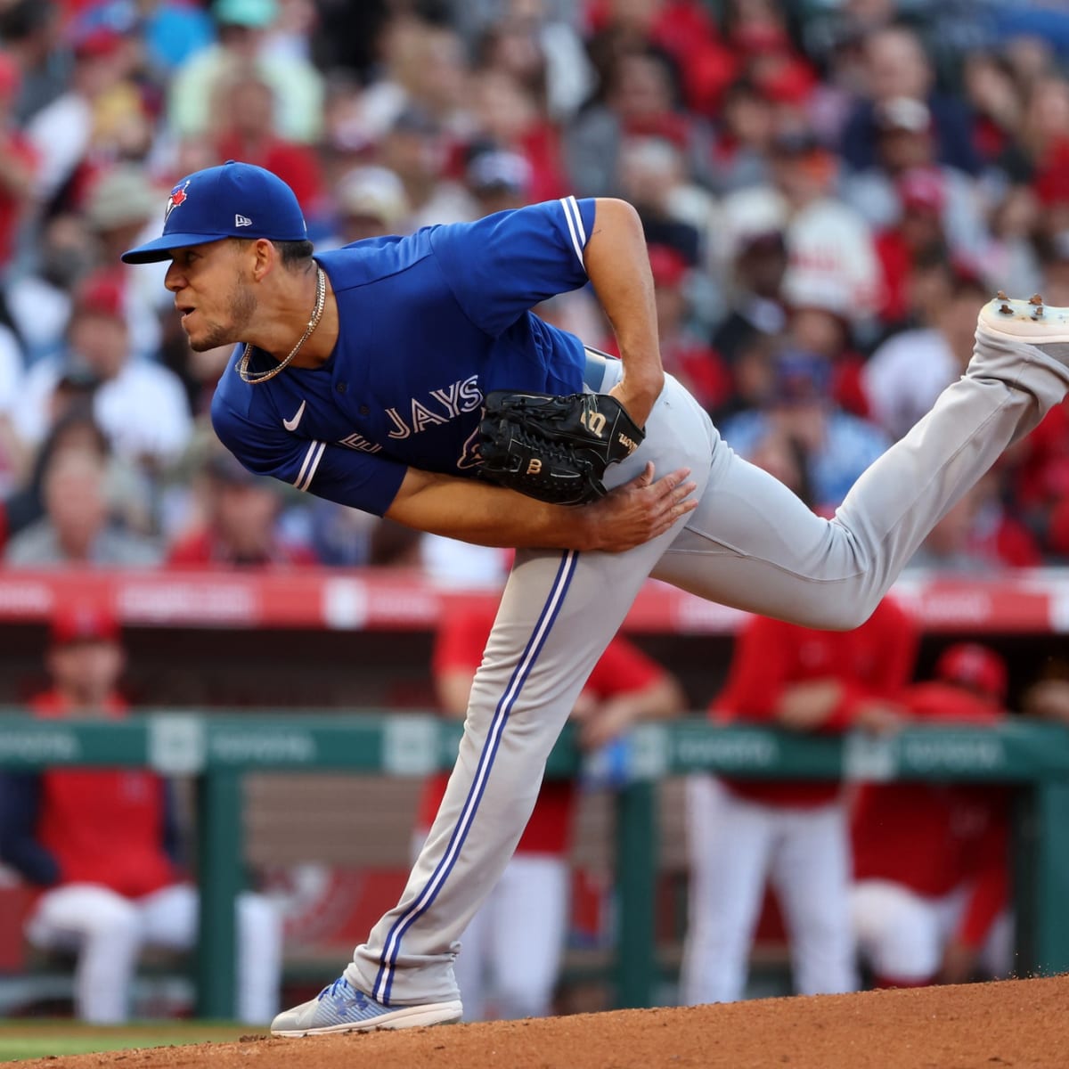 Jose Berrios disappoints on the mound as Blue Jays' lose to Angels