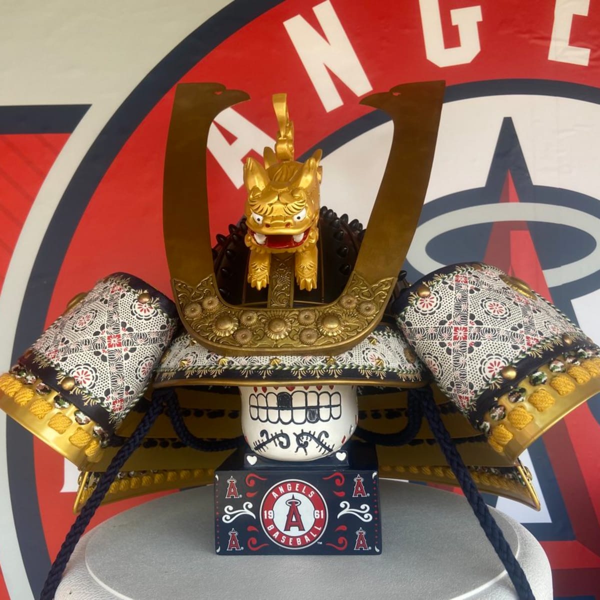 MLB fans react to Los Angeles Angels new-look home run samurai