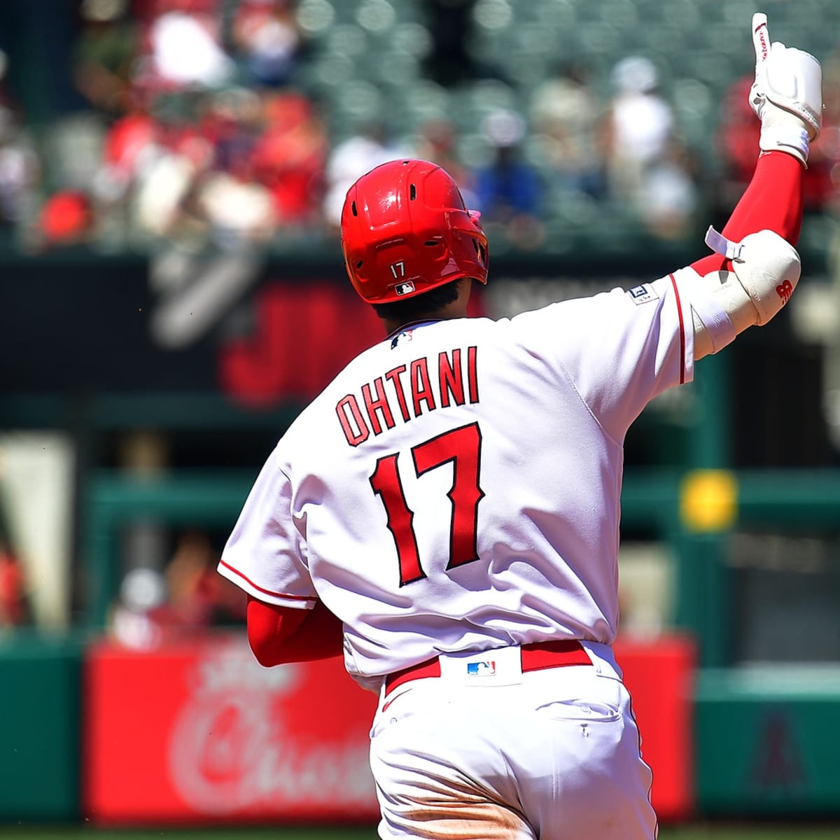 Watch: Shohei Ohtani Rocks Angels New Home Run Hat for the 1st