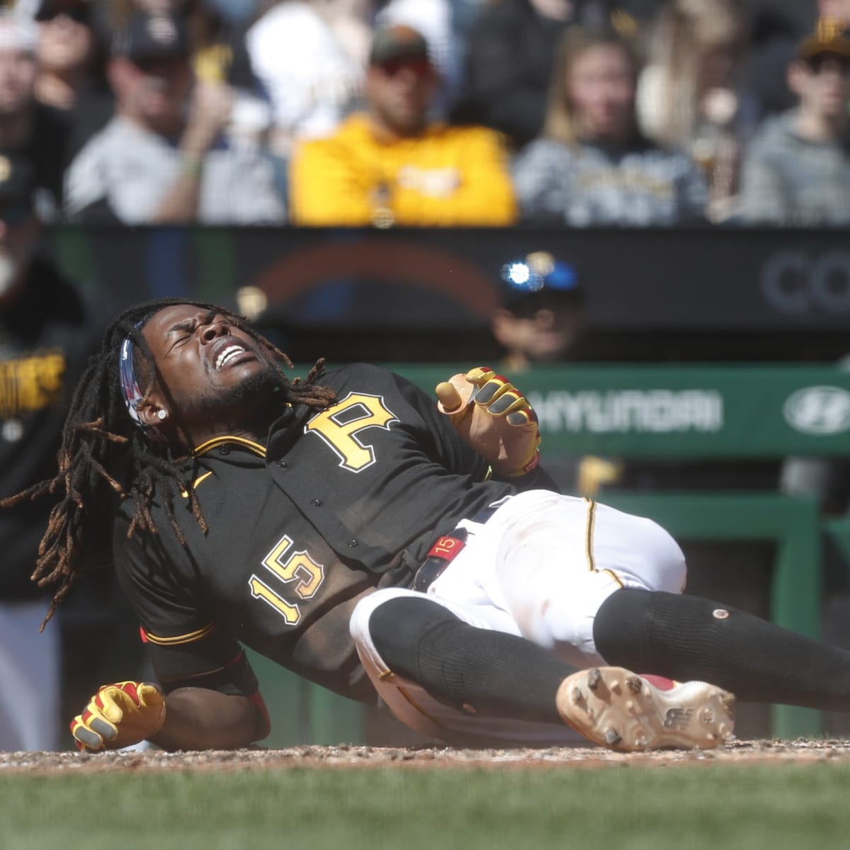 Pirates' Oneil Cruz breaks ankle in home plate collision vs. White