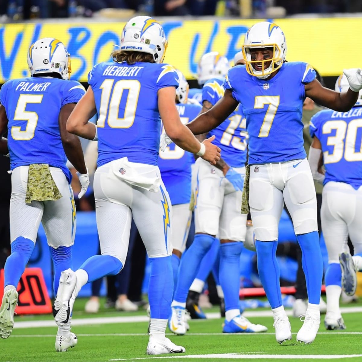 Justin Herbert, Austin Ekeler propel Chargers to 28-14 win over