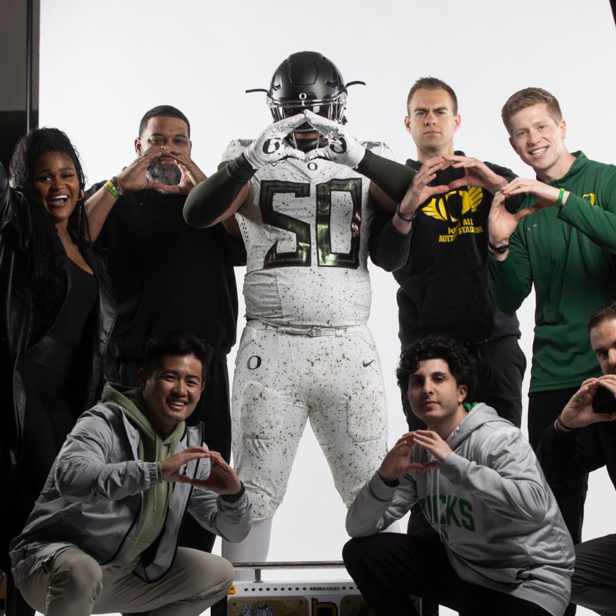 Who's Signed, Visited? Oregon Ducks 2023 Football