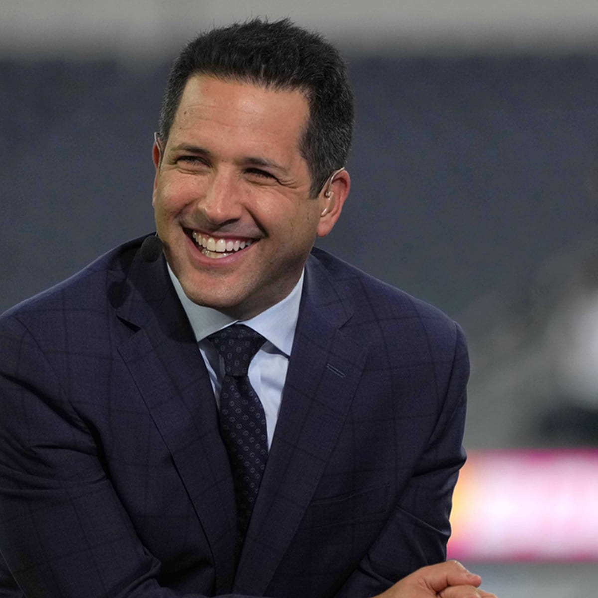 Adam Schefter - Way-too-early 2022 mock draft from