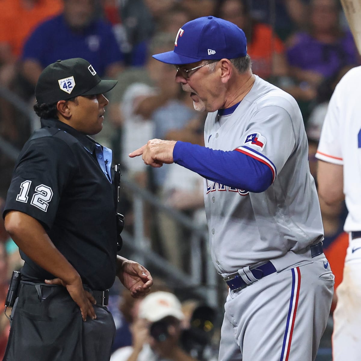 Bruce Bochy Ejected First Time as Texas Rangers Manager Against