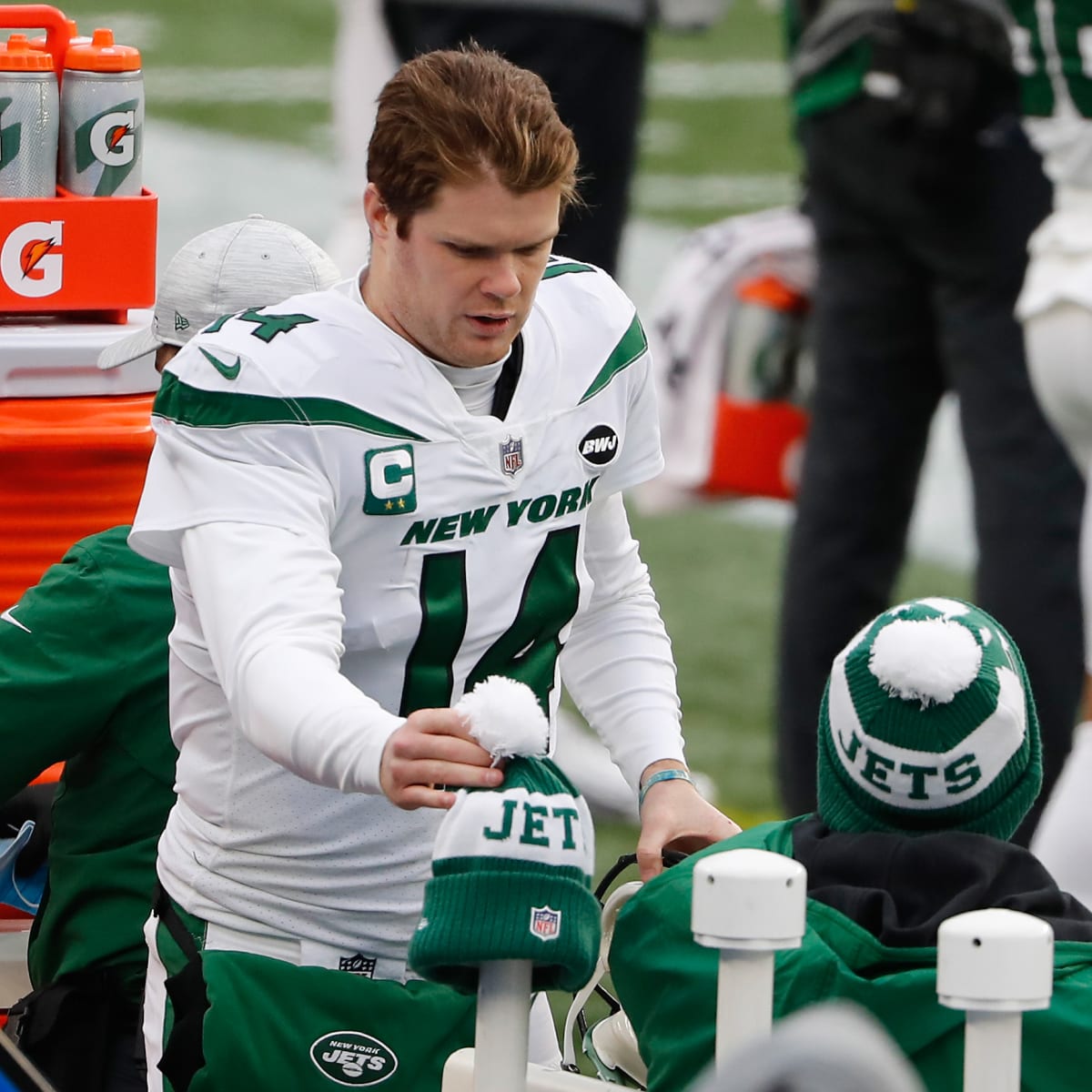 Jets' Former Top Pick Sam Darnold Owns Rare Distinction - Sports  Illustrated New York Jets News, Analysis and More