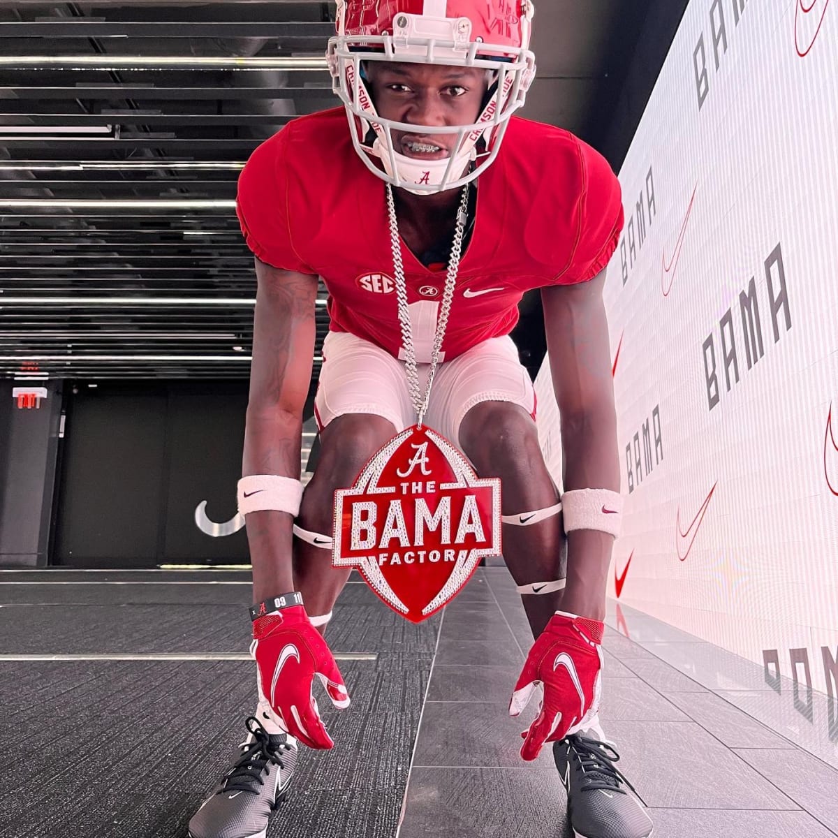 2024 5-Star Cornerback Charles Lester III Includes Alabama in his Final Four - Sports Illustrated Alabama Crimson Tide News, Analysis and More