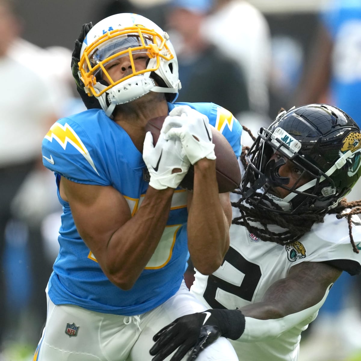 Jalen Guyton, Former Allen High School Football Star, Signed To LA Chargers  Practice Squad - CBS Texas