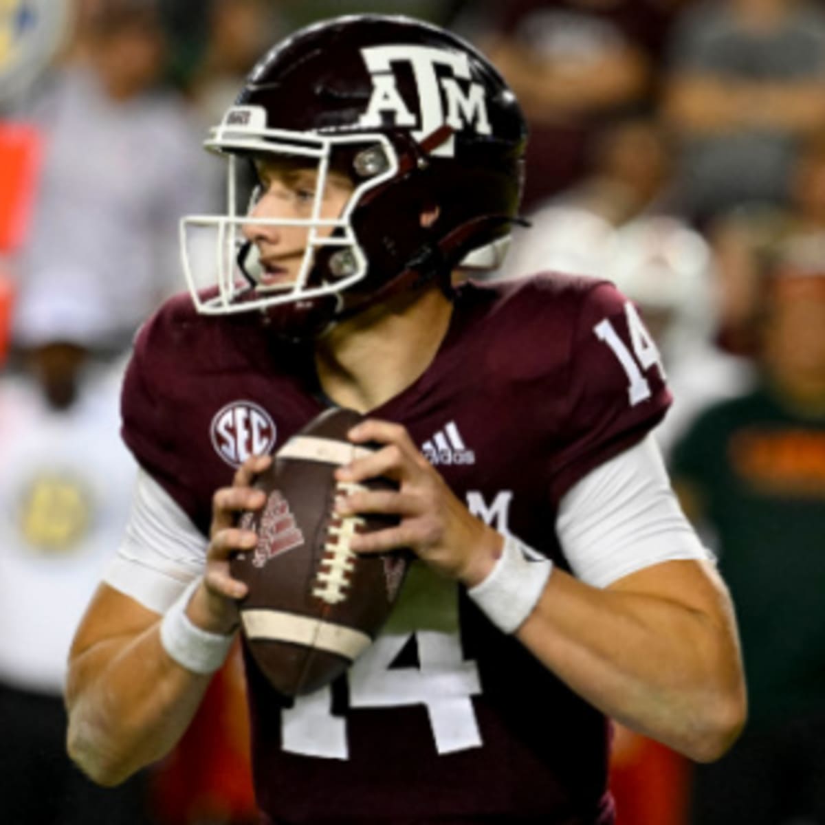 Texas A&M Football vs. Arkansas Prediction, Odds, Spread and Over/Under for  College Football Week 5