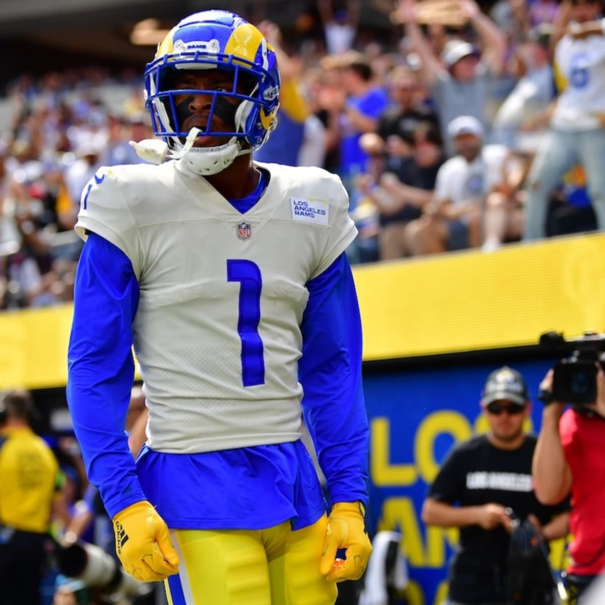 Los Angeles Rams authorize WR Allen Robinson to seek a trade