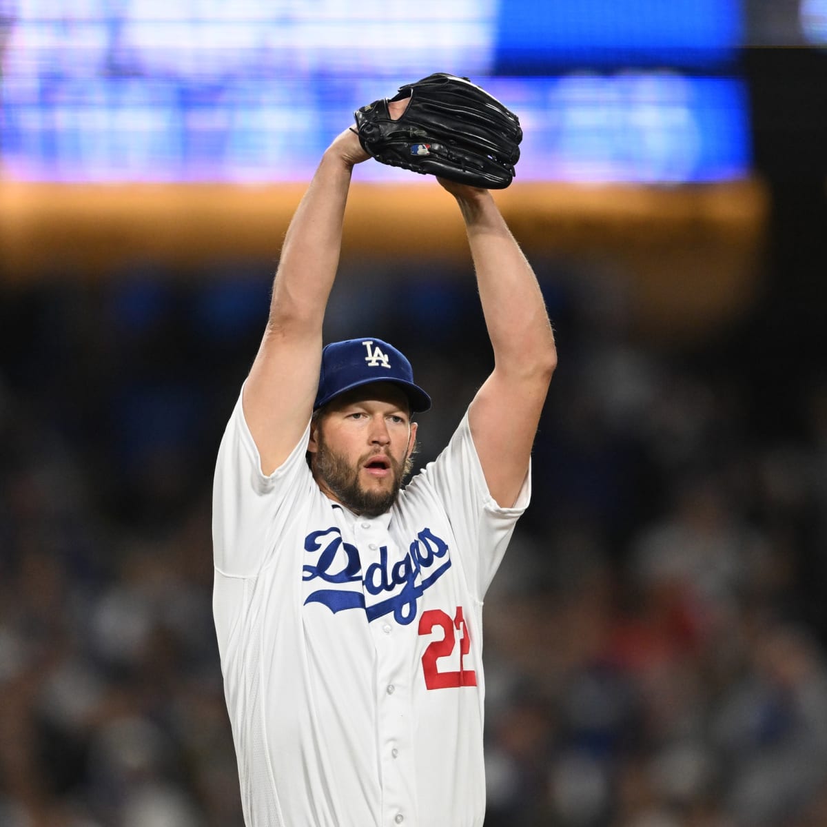 With Vintage Form, Clayton Kershaw Joins the 200-Win Club