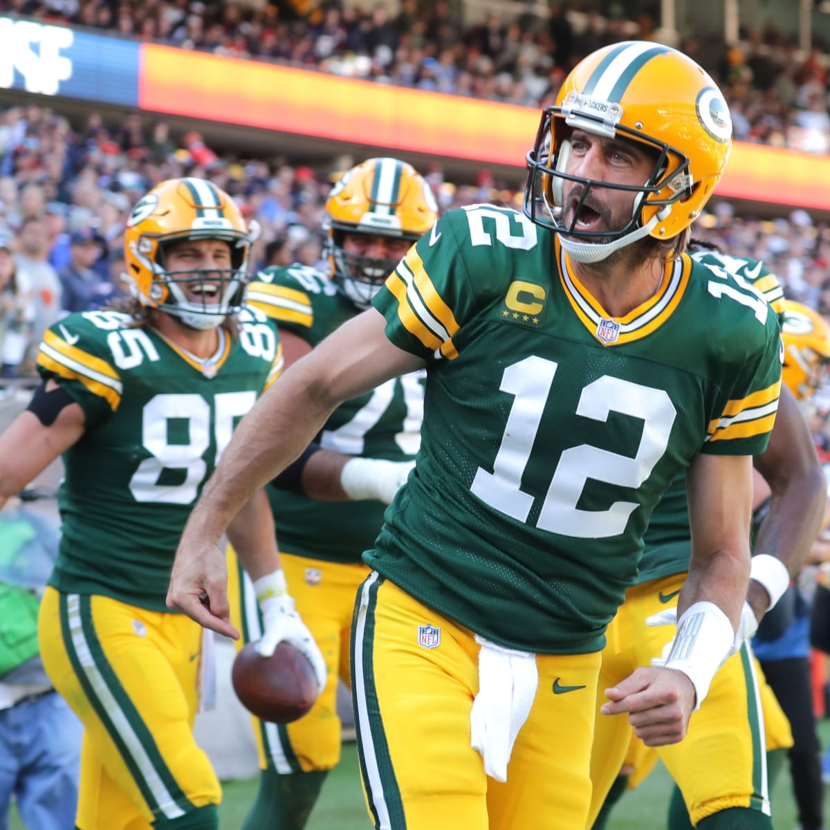 New York Jets News: Aaron Rodgers has plenty of say in Jets' offense - Gang  Green Nation