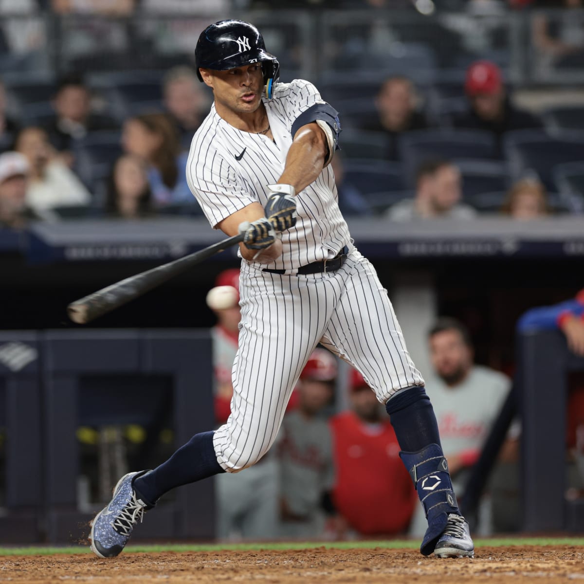 Yankees' Giancarlo Stanton will miss six weeks with hamstring