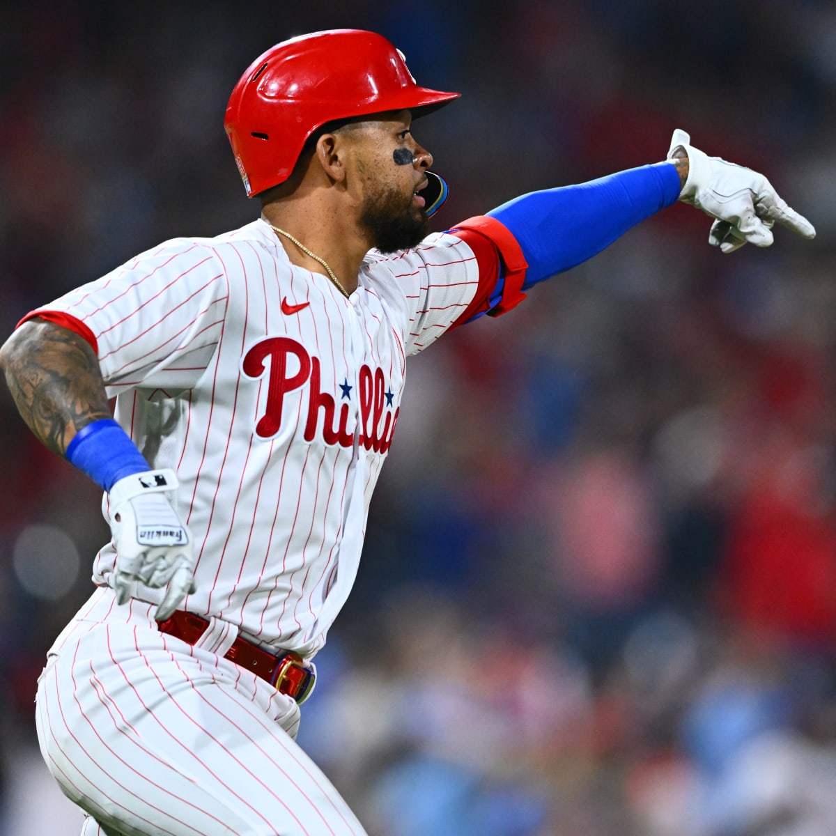 Phillies' trade for Edmundo Sosa, their super(utility)hero, keeps looking  better - The Athletic