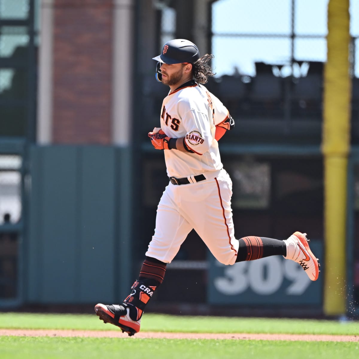 B-Craw still relishes 'crazy' dream playing for hometown Giants