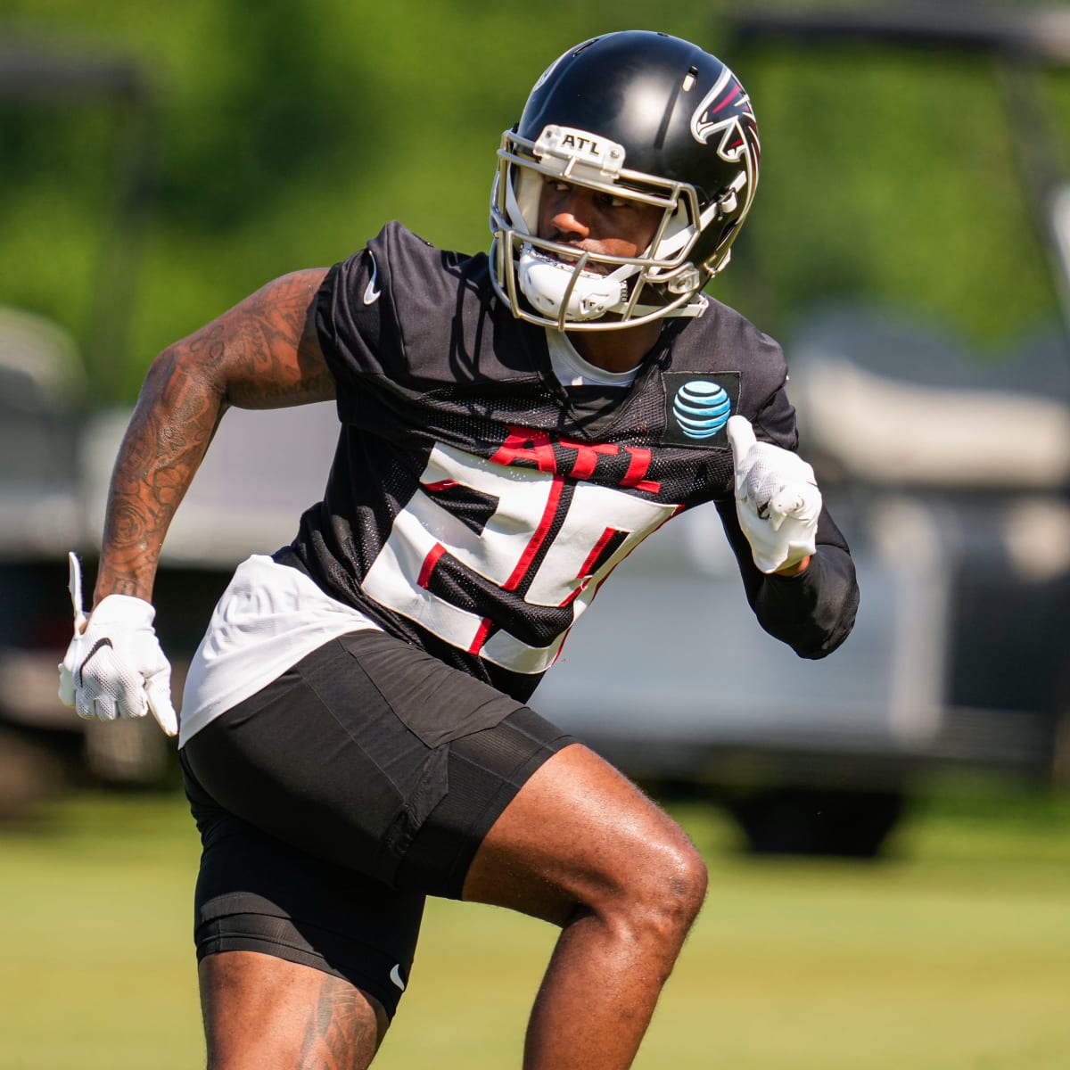 Atlanta Falcons cornerback Casey Hayward (29) on the sideline