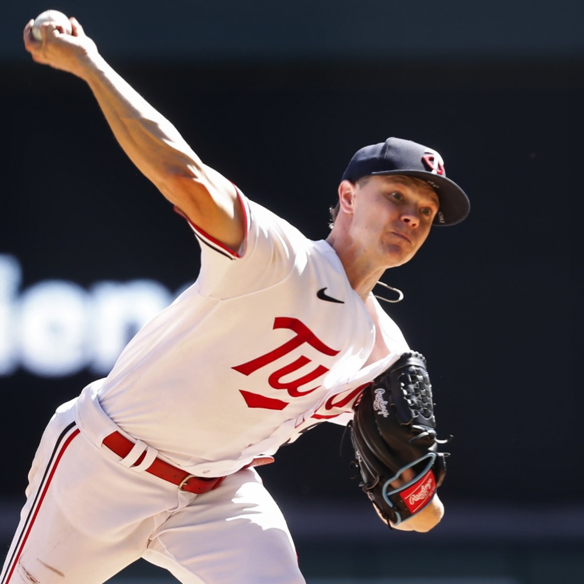 Yankees, Twins lineup Tuesday  Yankees call up reliever, shake up