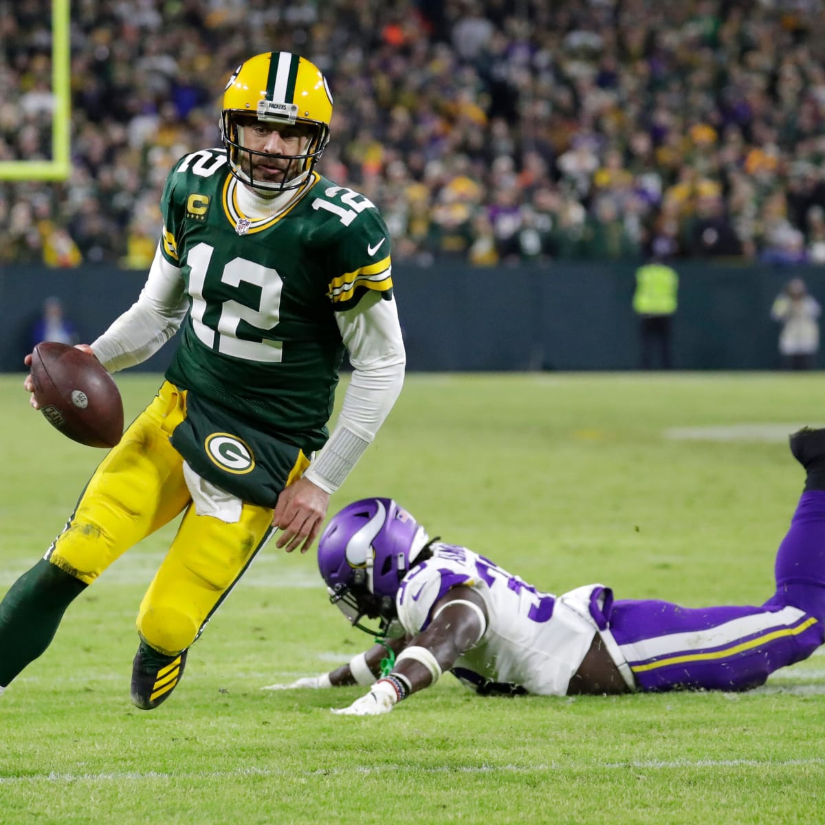 aaron rodgers in vikings uniform