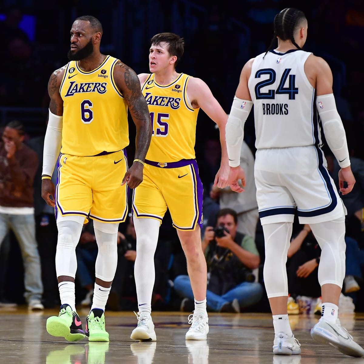 LeBron James and Anthony Davis help Lakers ties series with