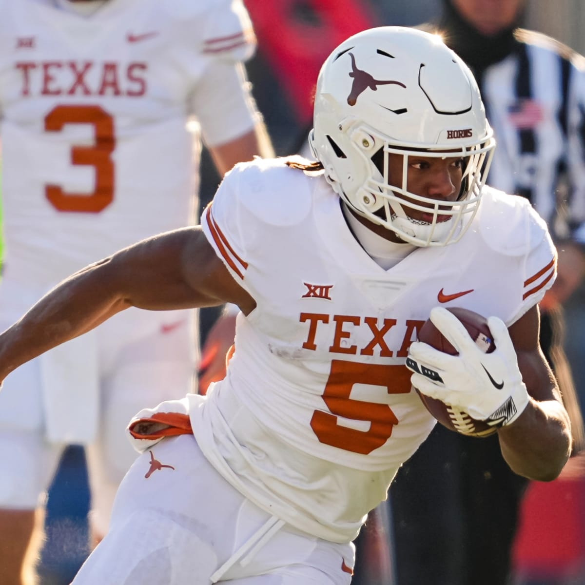 Texas Longhorns in the NFL: Falcons RB Bijan Robinson looks nearly