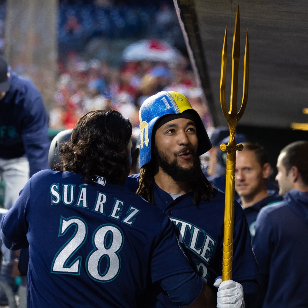 Seattle Mariners' JP Crawford and Julio Rodriguez Go Back-to-Back vs.  Philadelphia Phillies - Fastball