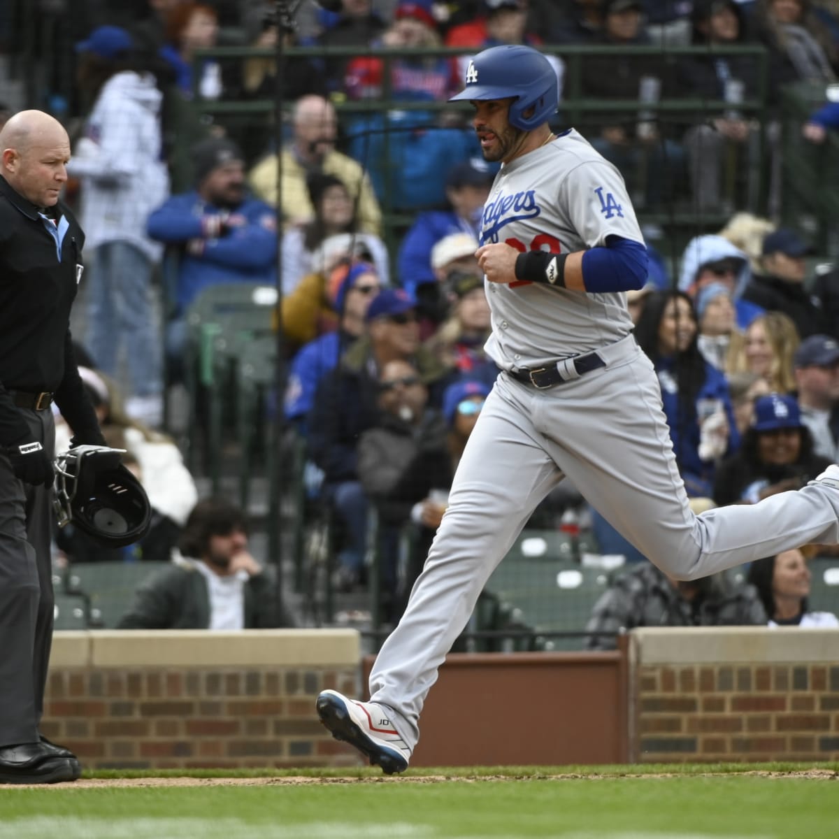 J.D. Martinez injury: Dodgers place DH on IL with lower back