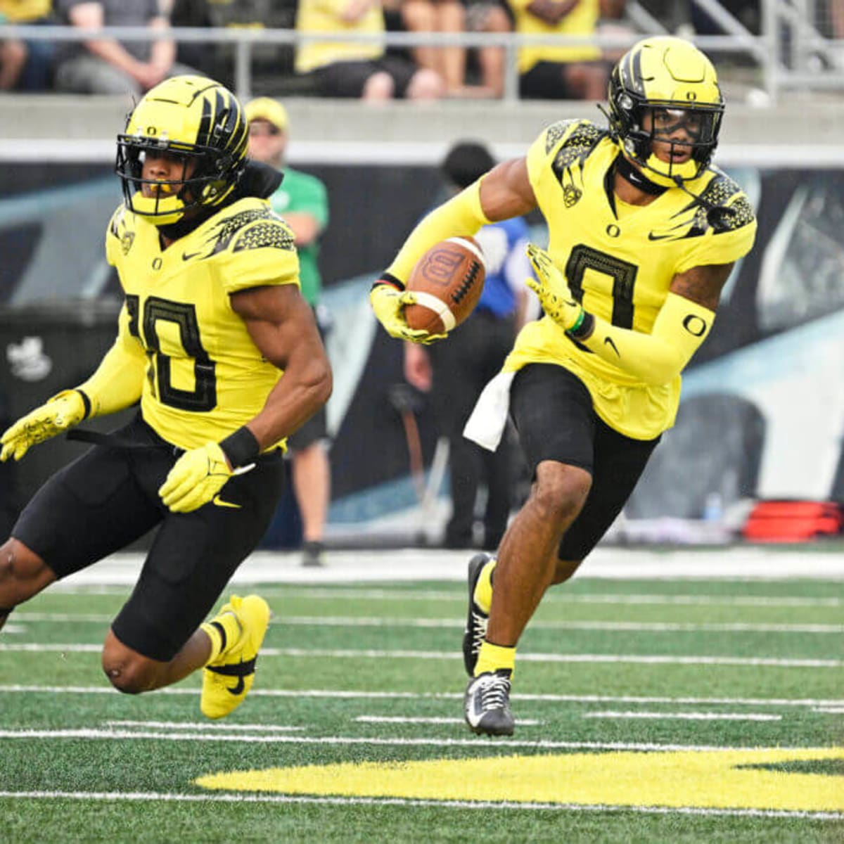 Patriots select Oregon's Christian Gonzalez in first-round pick