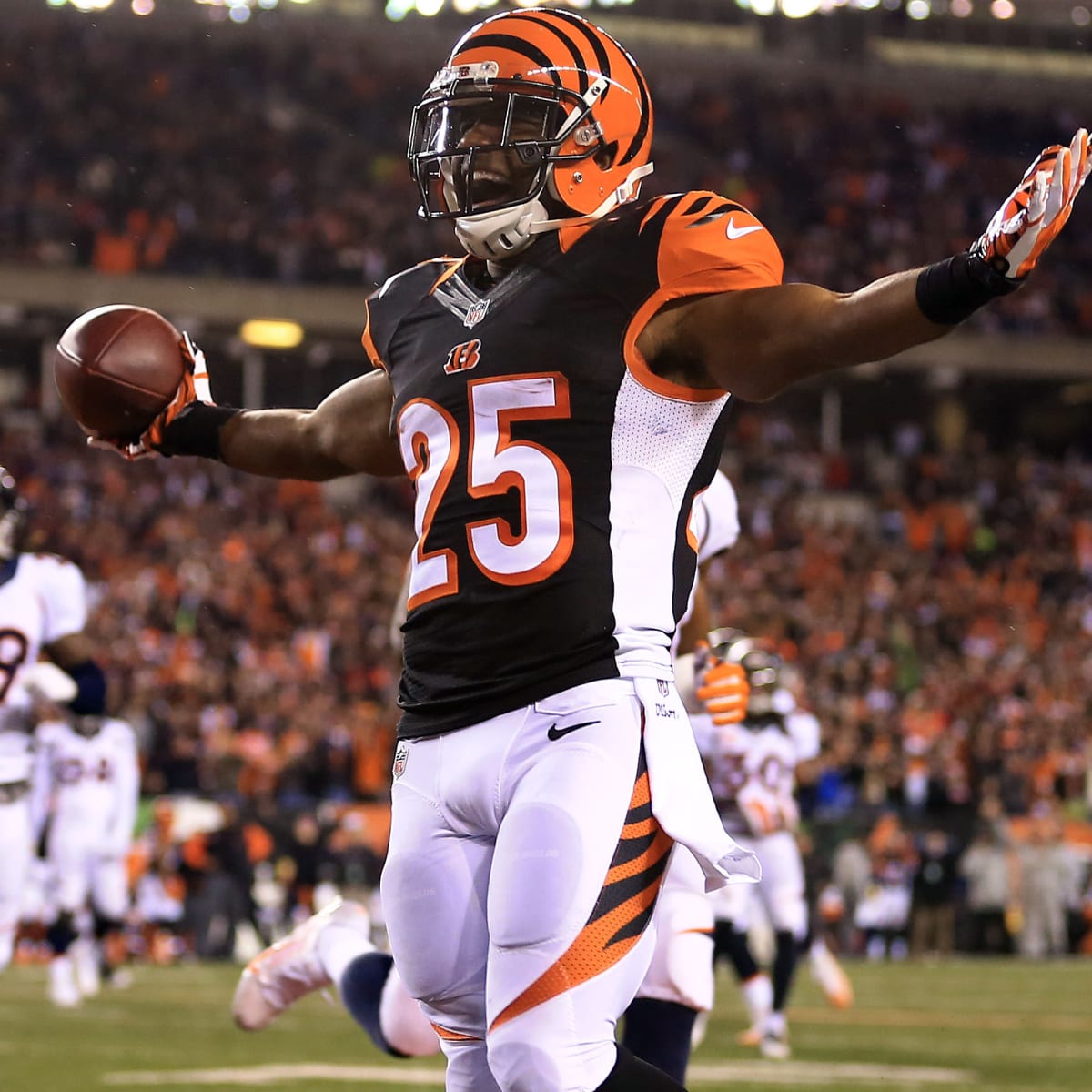 Former Bengals RB Giovani Bernard announces retirement - Cincy Jungle